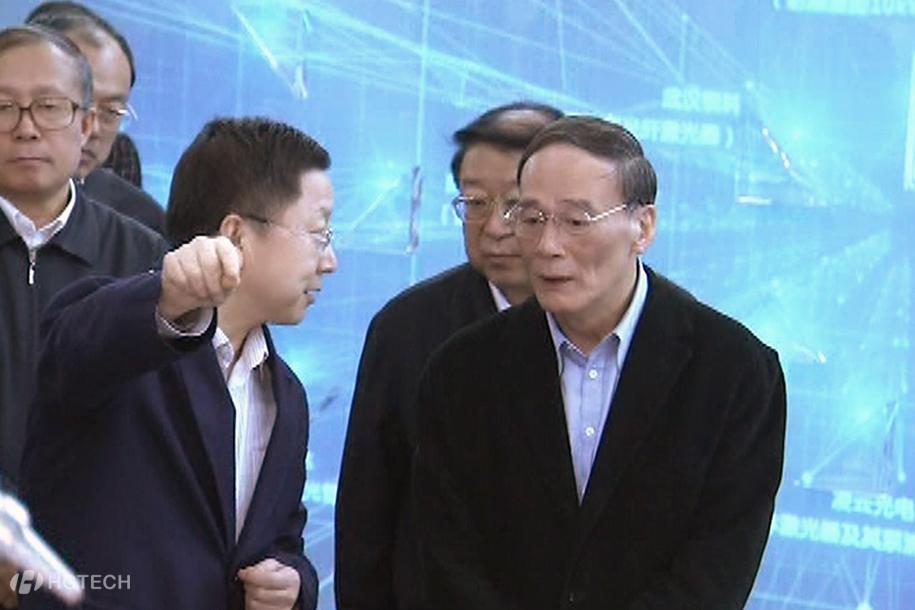 4  2013��11��22���������ξֳ�ί�������ί�������ɽ��ʶ����yl23455�Ƽ����³ɾ�.jpg